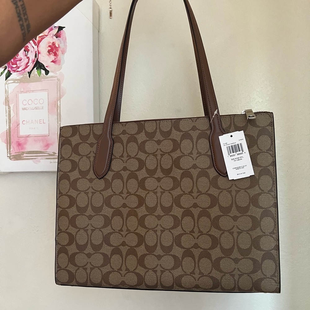 Authentic Coach Tote - Picture 5 of 9